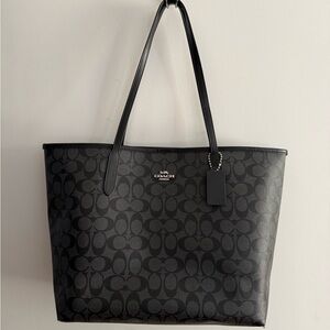 Coach City Tote, Black/Charcoal Signature Canvas